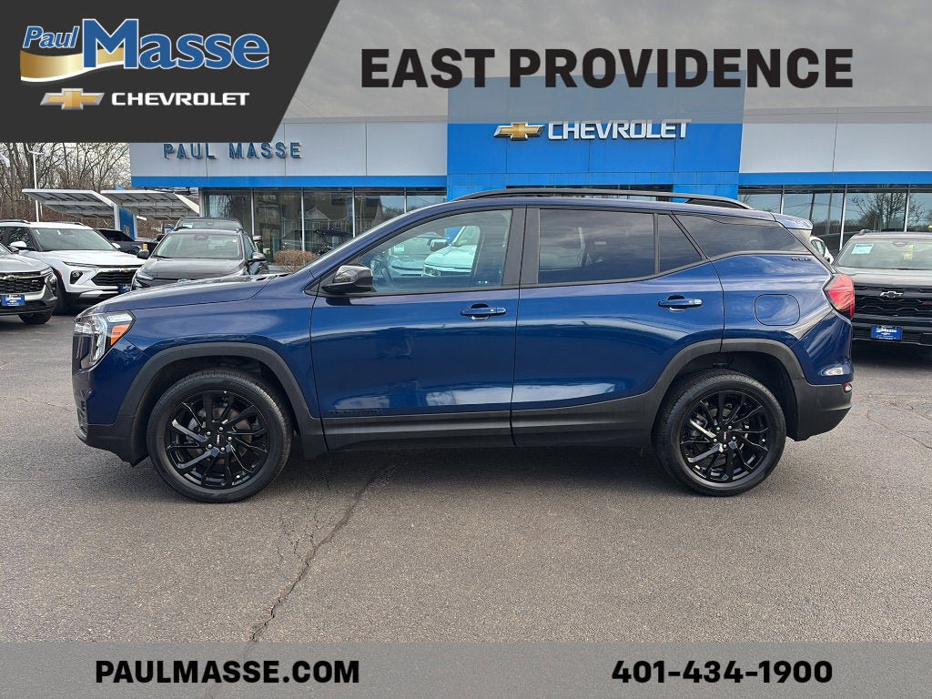 Certified 2023 GMC Terrain SLE w/ Driver Convenience Package AWD/4WD image 4