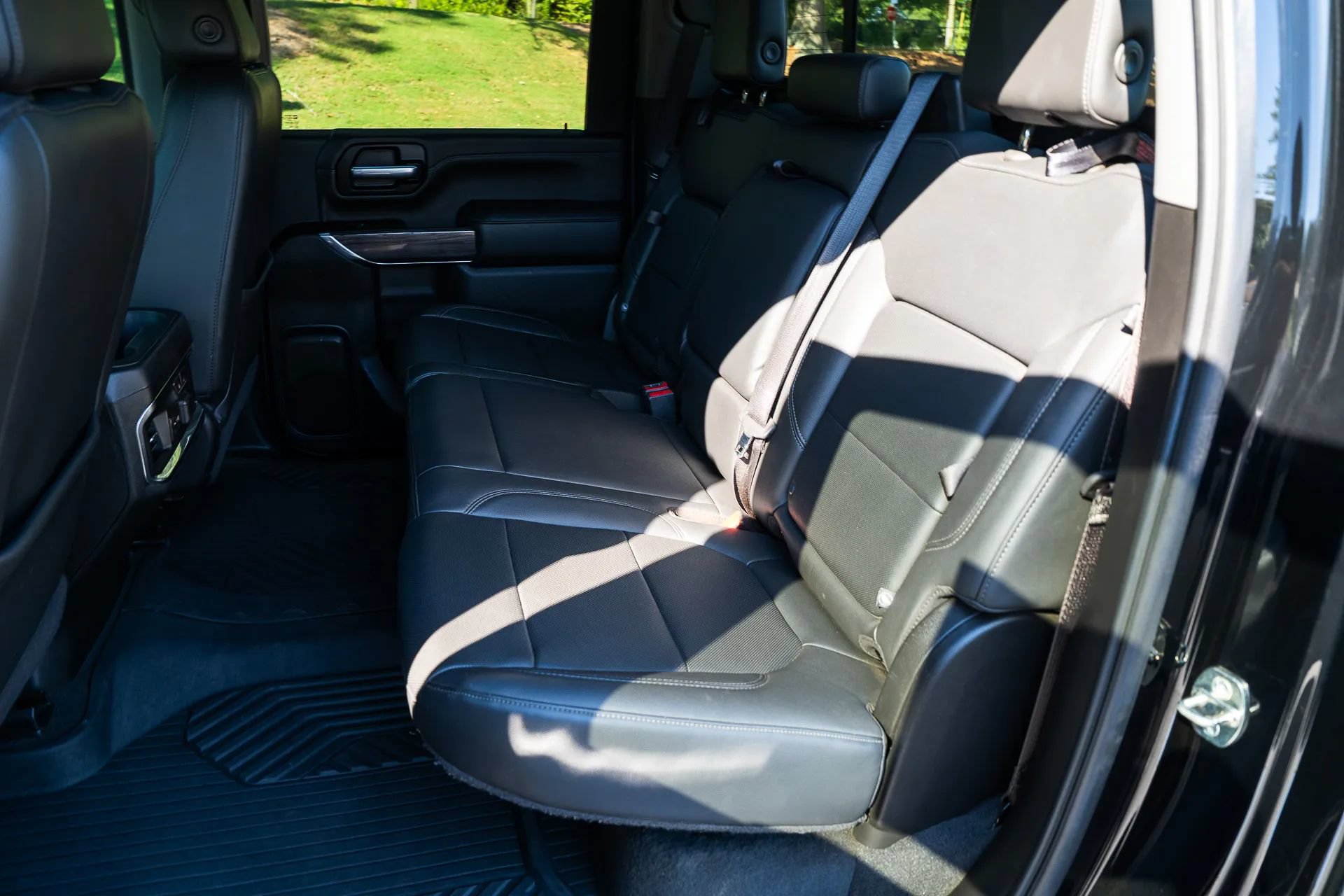 Used 2020 Chevrolet Silverado 3500 LTZ w/ LTZ Plus Package AWD/4WD image 26