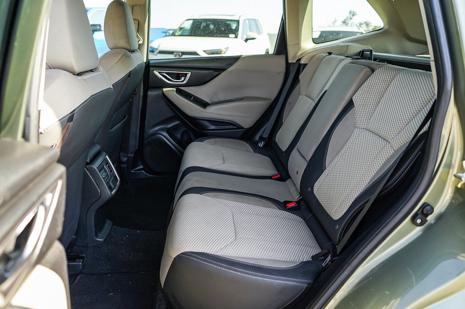 Used 2020 Subaru Forester Premium AWD/4WD image 20