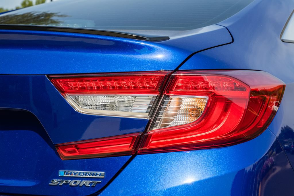 Used 2022 Honda Accord Sport image 6