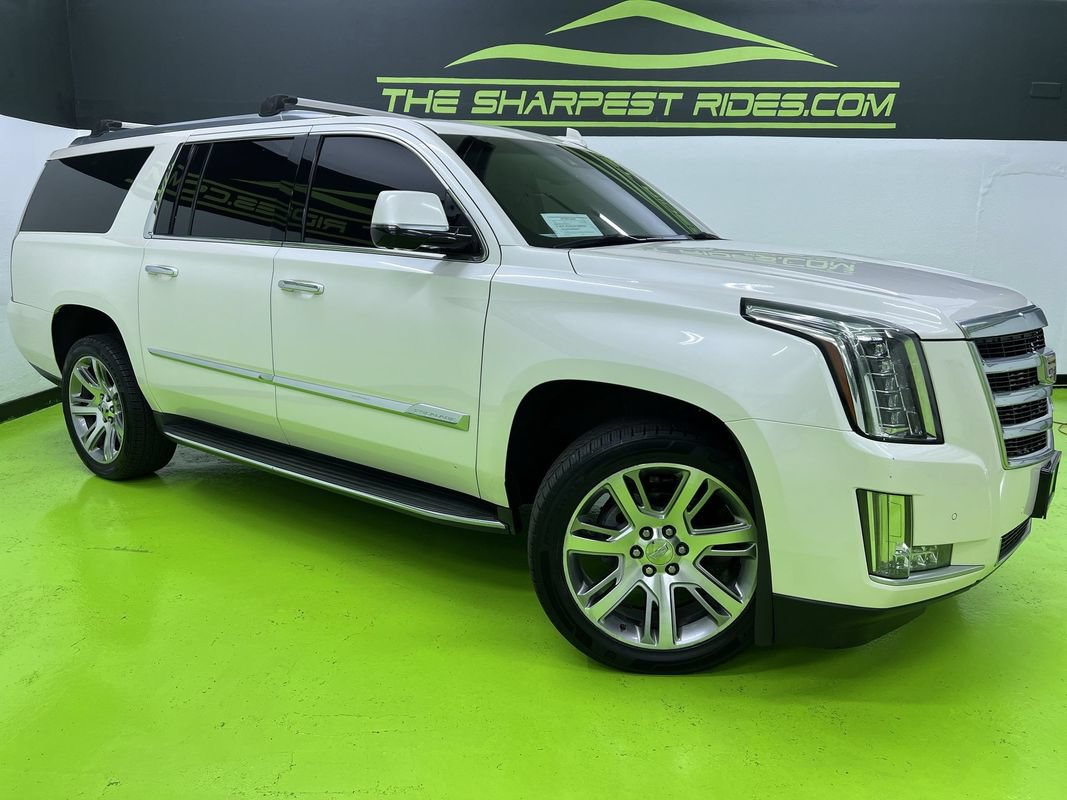Used 2015 Cadillac Escalade ESV Luxury AWD/4WD image 1