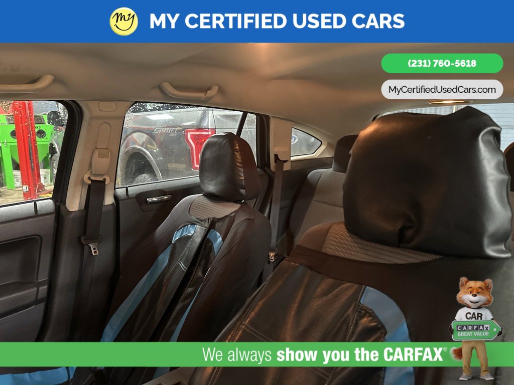 Used 2009 Dodge Caliber SXT image 10