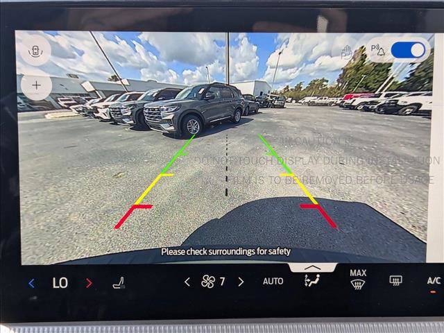 New 2025 Ford Explorer Active image 13