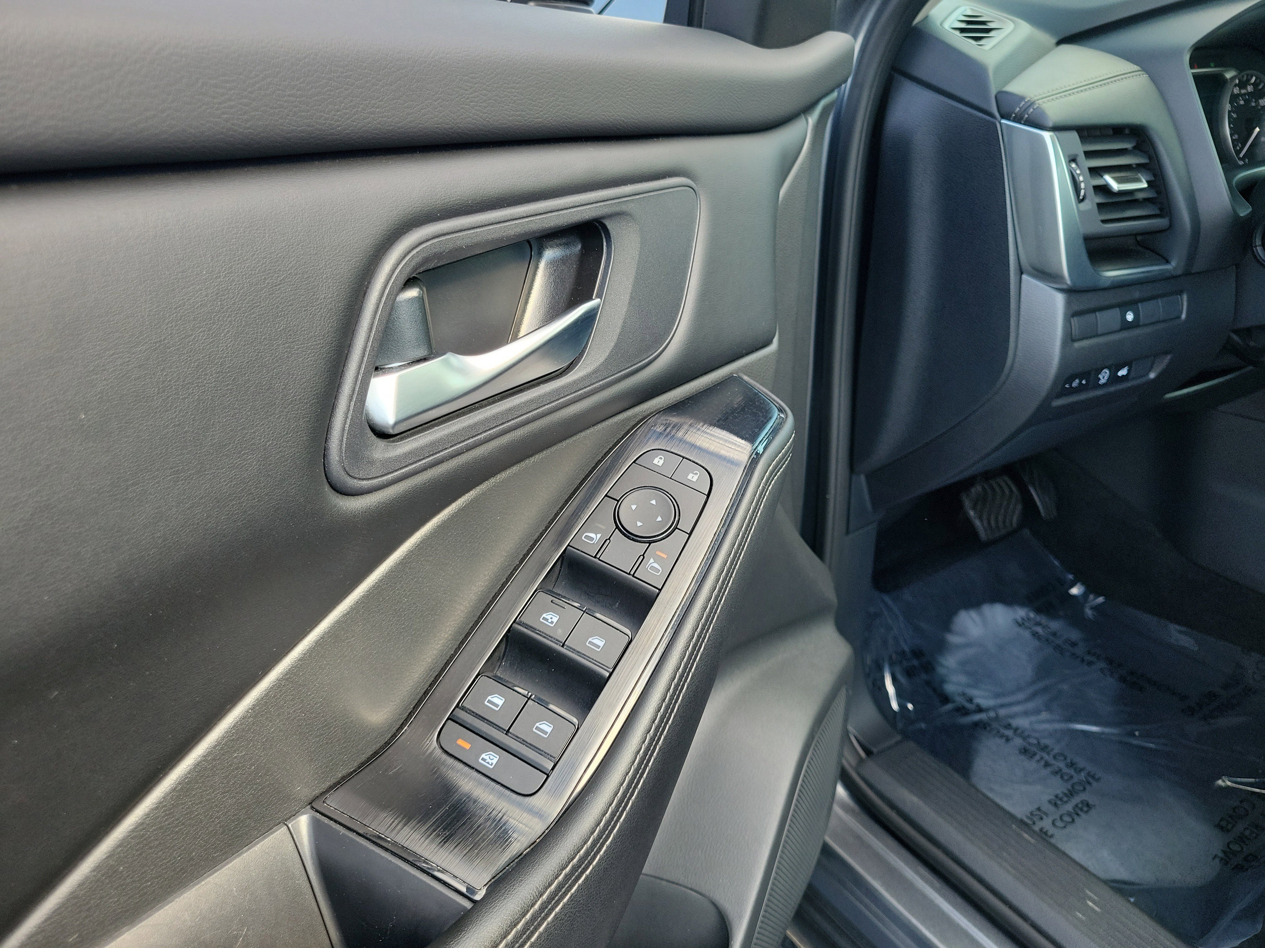 Certified 2024 Nissan Rogue SV image 18