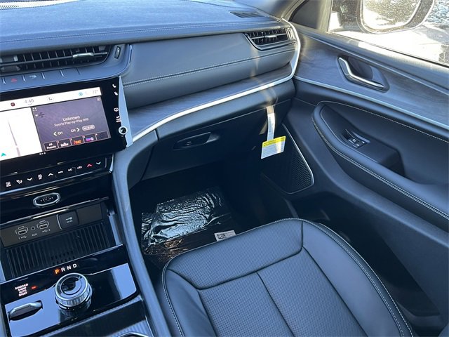 New 2026 Jeep Grand Cherokee L Limited image 30