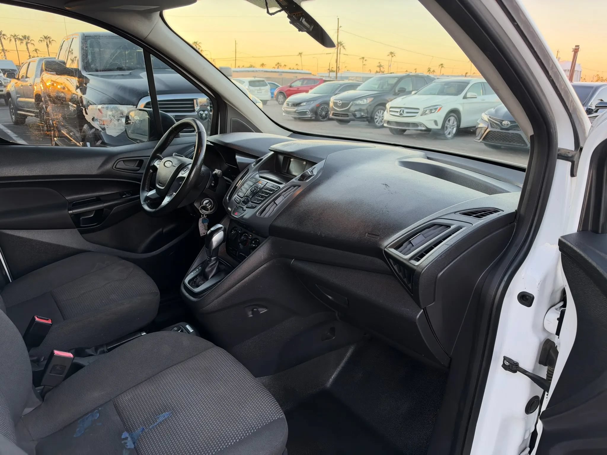 Used 2018 Ford Transit Connect XL FWD image 25