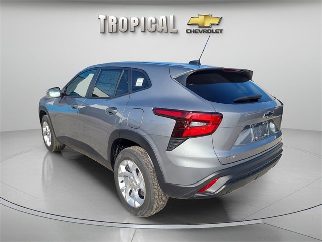 New 2026 Chevrolet Trax LS w/ LS Convenience Package image 3