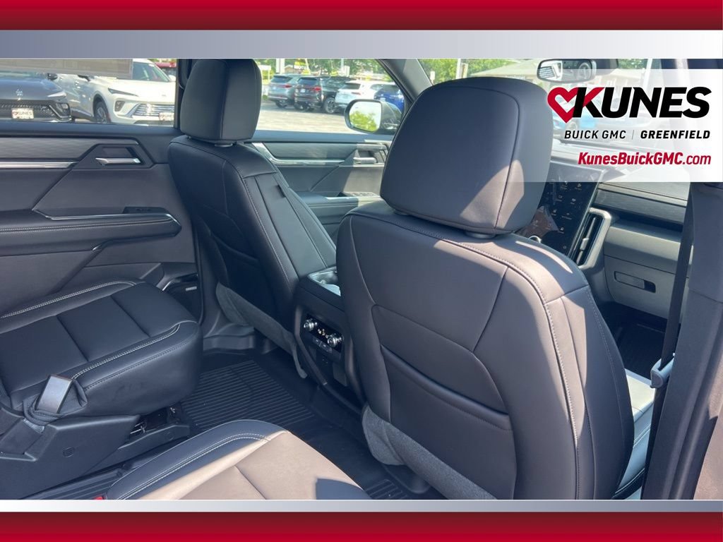 New 2025 GMC Acadia Elevation w/ Elevation Premium Package FWD image 50
