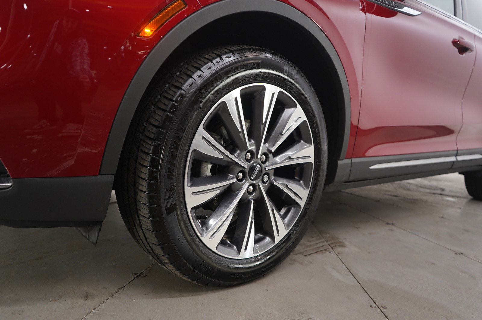 Used 2022 Lincoln Corsair Reserve w/ Elements Package image 24