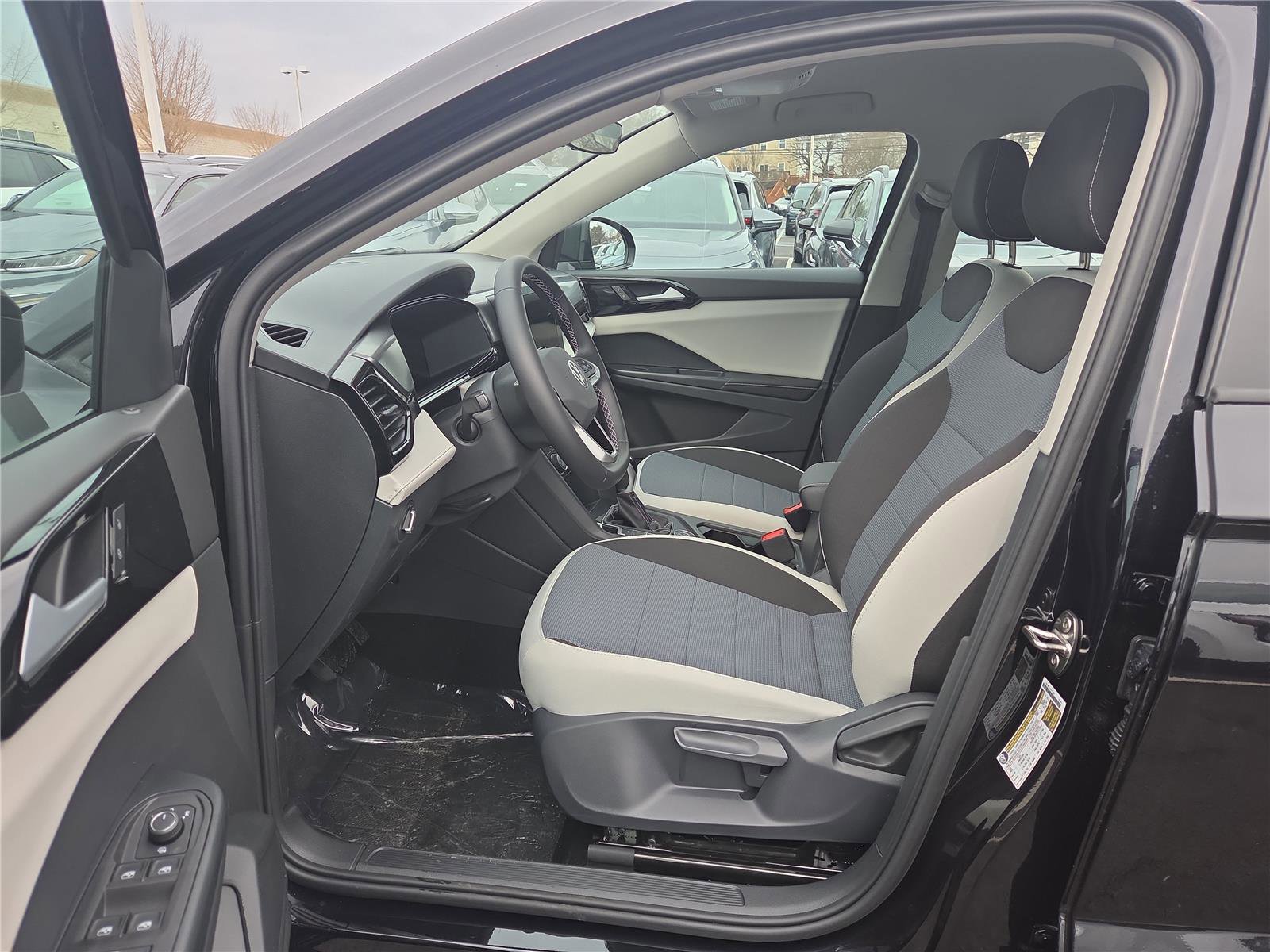 New 2026 Volkswagen Taos S AWD/4WD image 14