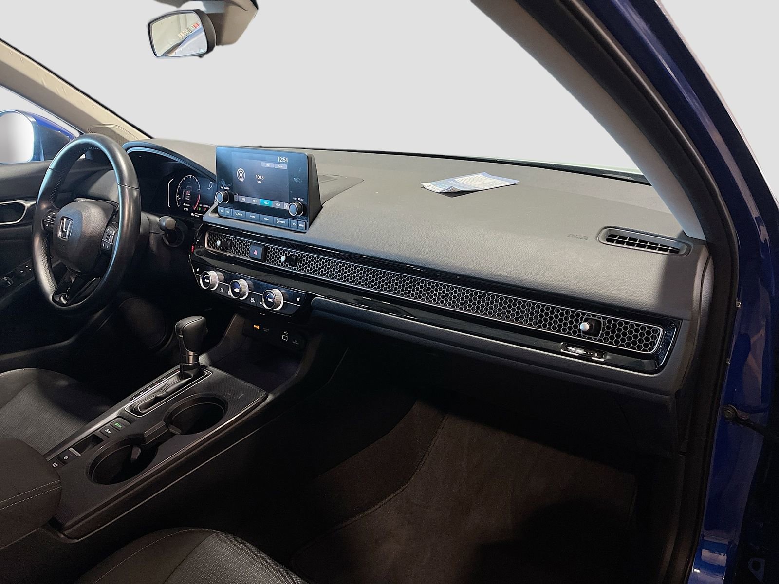 Used 2022 Honda Civic EX image 29