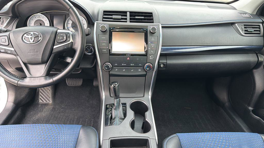 Used 2016 Toyota Camry SE image 27