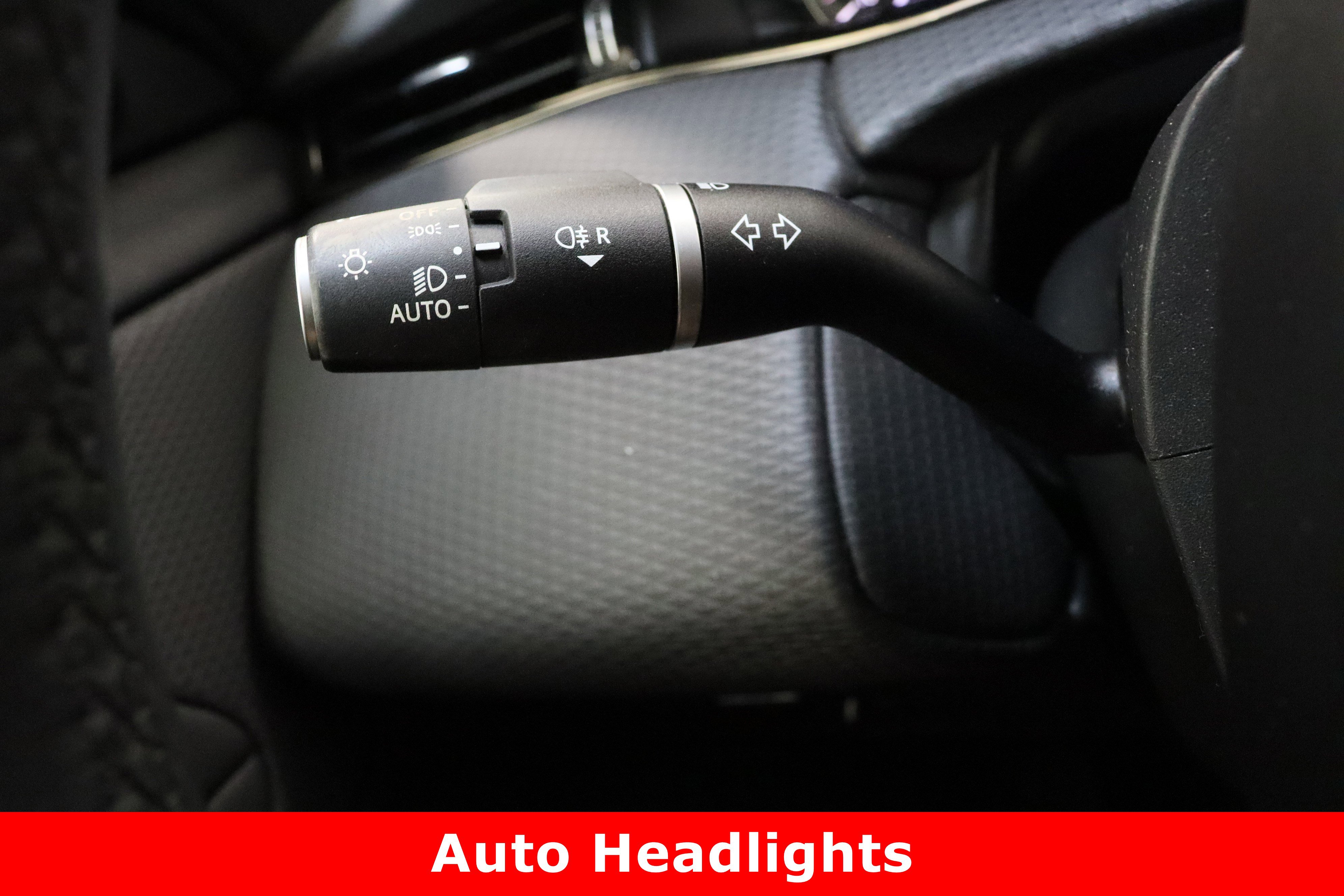 Used 2023 Land Rover Range Rover Evoque R-Dynamic S image 26