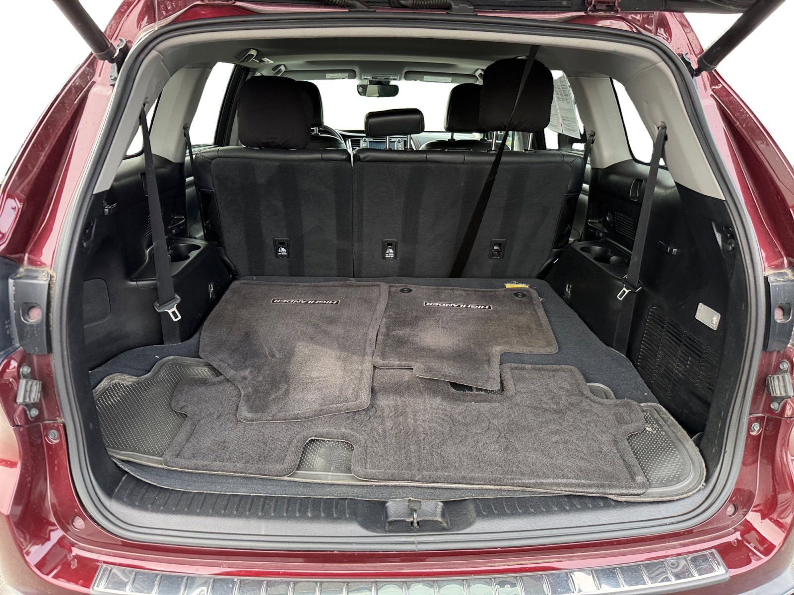 Used 2017 Toyota Highlander Limited image 17