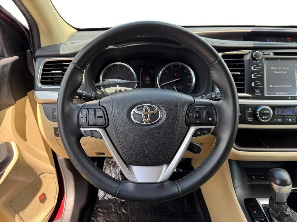 Used 2019 Toyota Highlander Limited AWD/4WD image 12