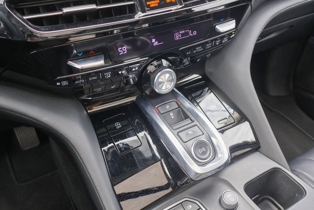 Used 2023 Acura MDX FWD image 16