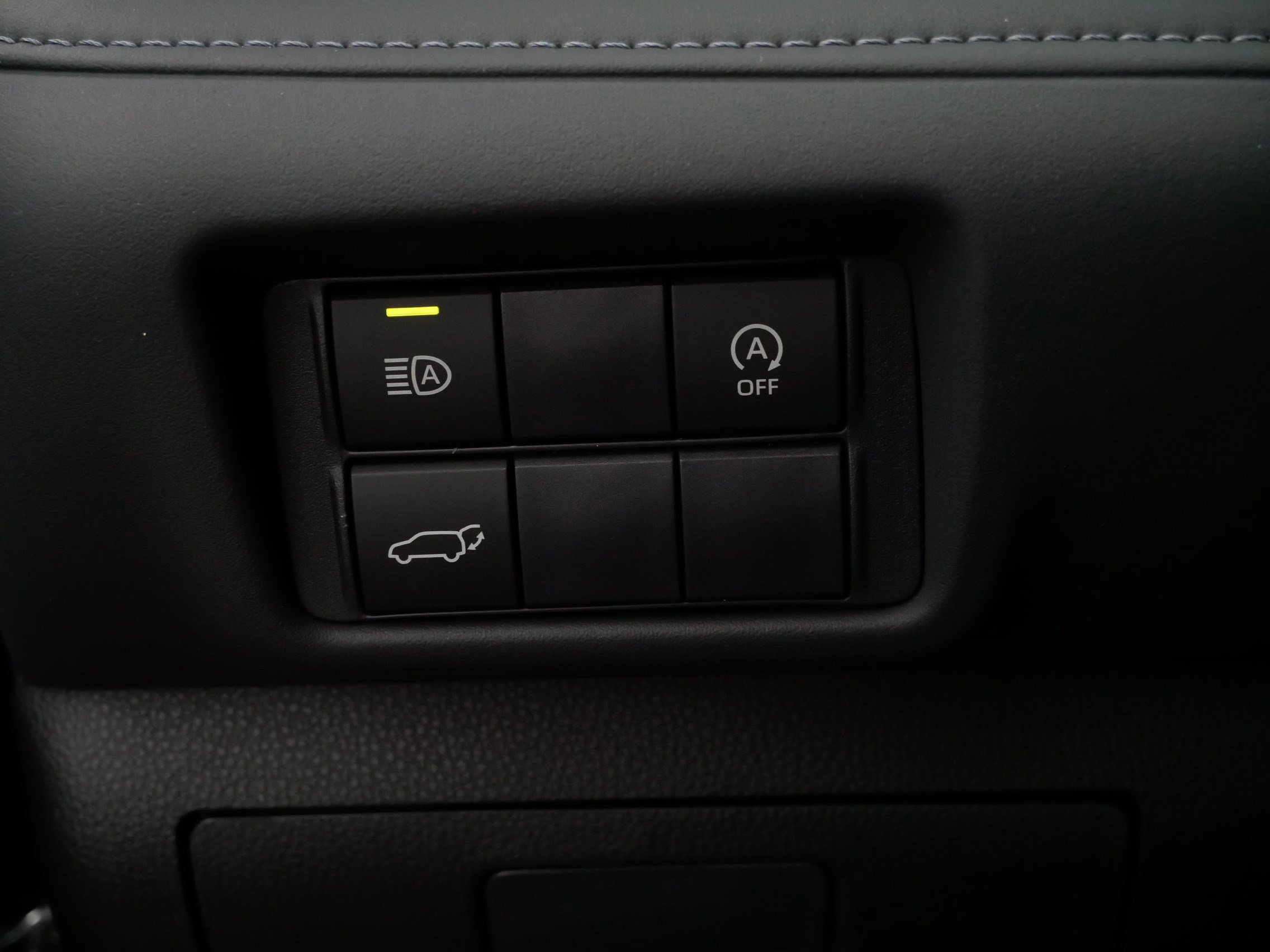 Certified 2026 Toyota Highlander XLE image 27