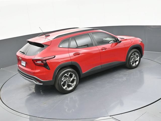 New 2026 Chevrolet Trax LT w/ Sunroof Package FWD image 54