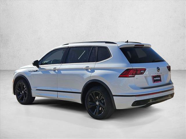 Used 2023 Volkswagen Tiguan SE R-Line FWD image 8