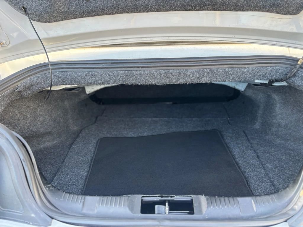 Used 2020 Ford Mustang Premium image 11