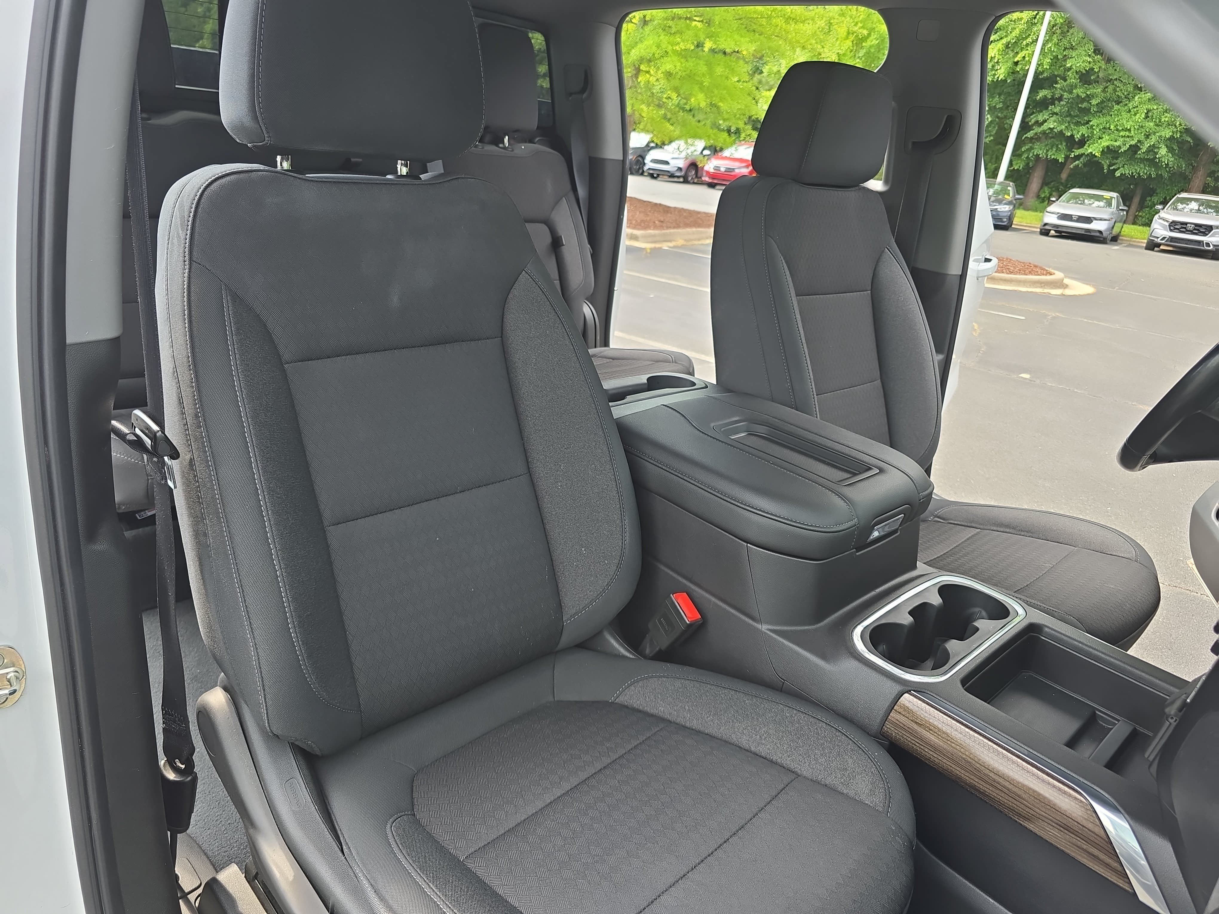 Used 2020 Chevrolet Silverado 1500 RST w/ All-Star Edition AWD/4WD image 10