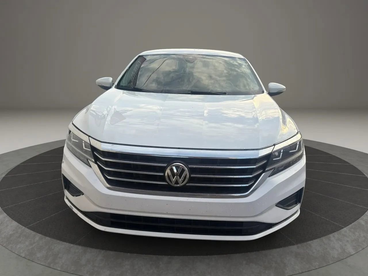 Used 2020 Volkswagen Passat 2.0T SE image 3
