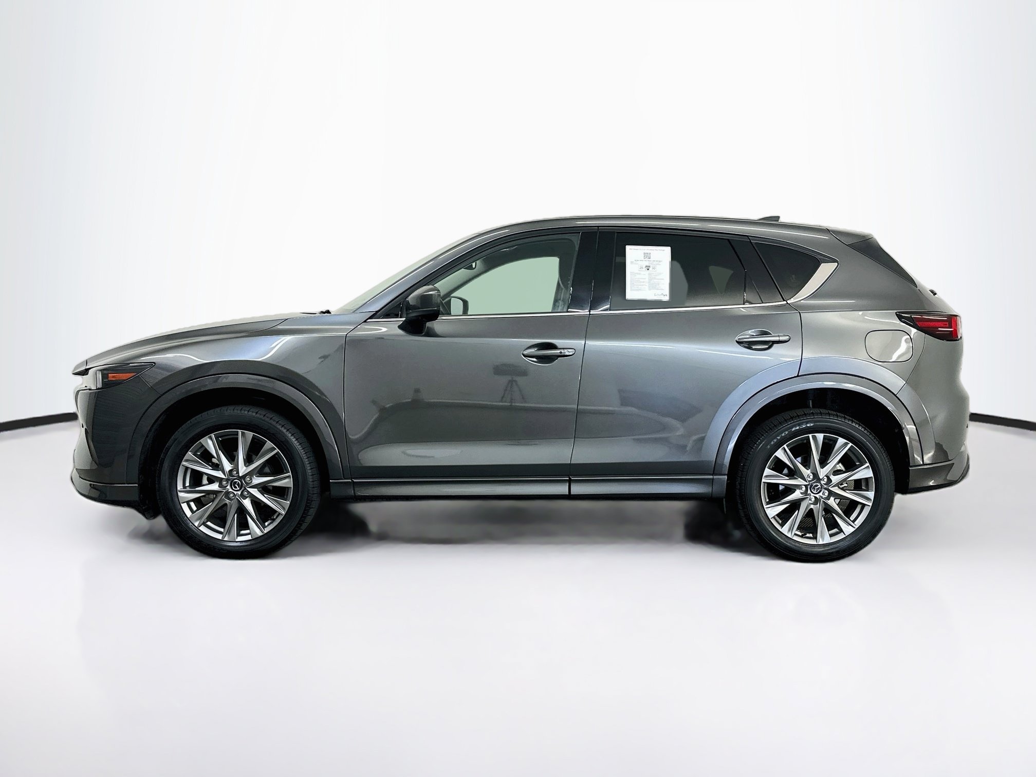 Used 2025 MAZDA CX-5 AWD 2.5 S w/ Premium Plus Pkg image 4