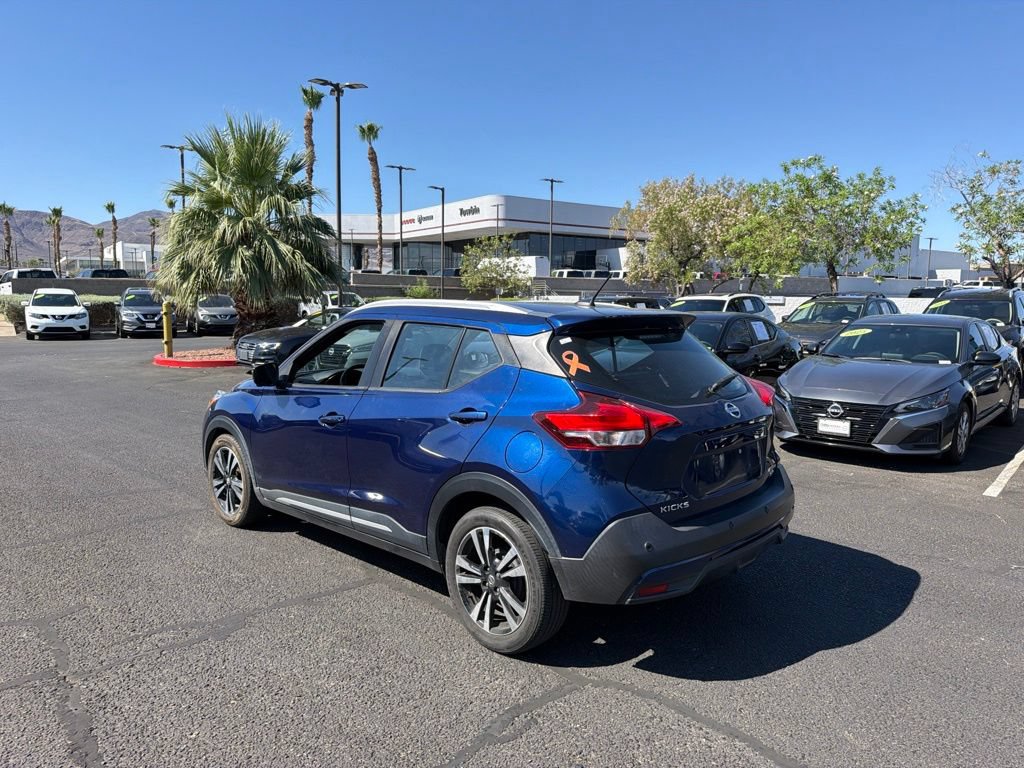 Used 2020 Nissan Kicks SR FWD image 7
