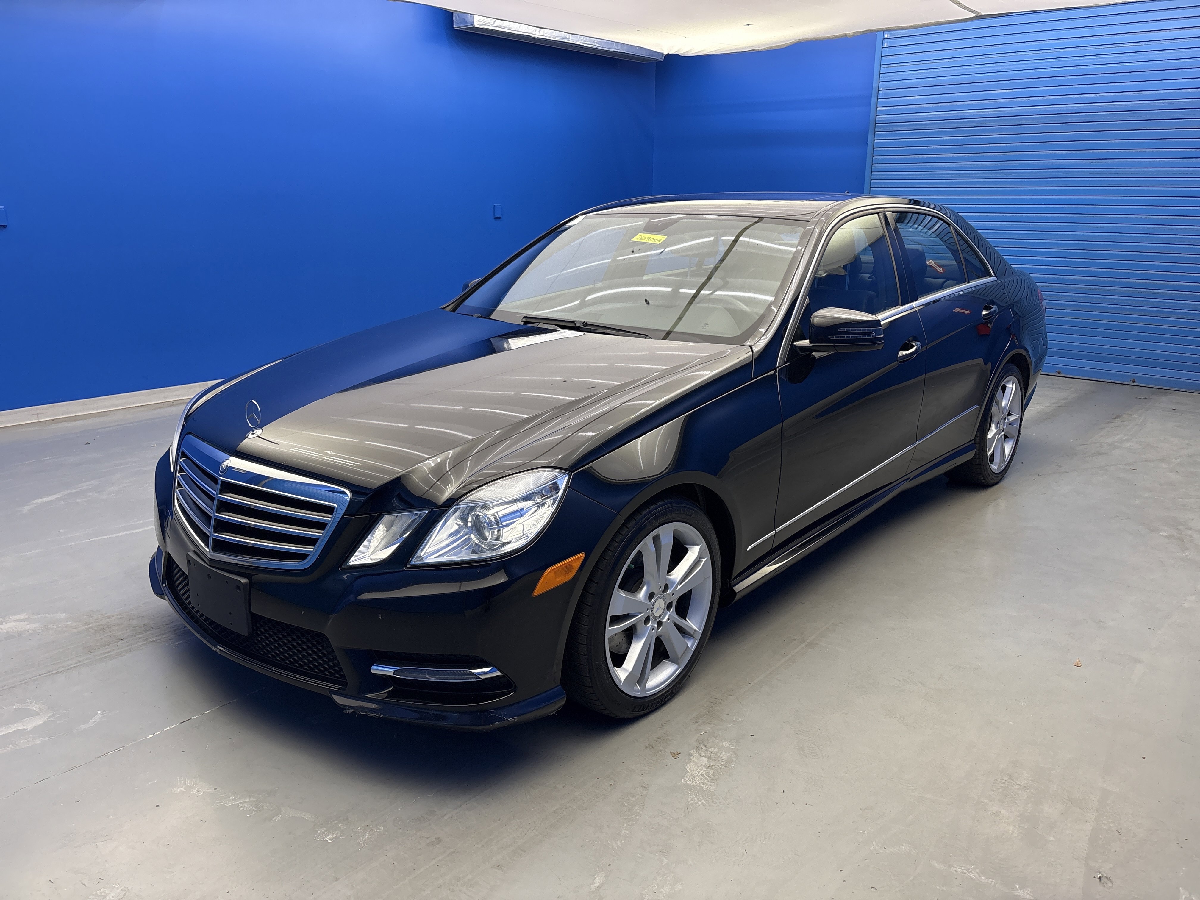 Used 2013 Mercedes-Benz E 350 4MATIC Sedan image 4