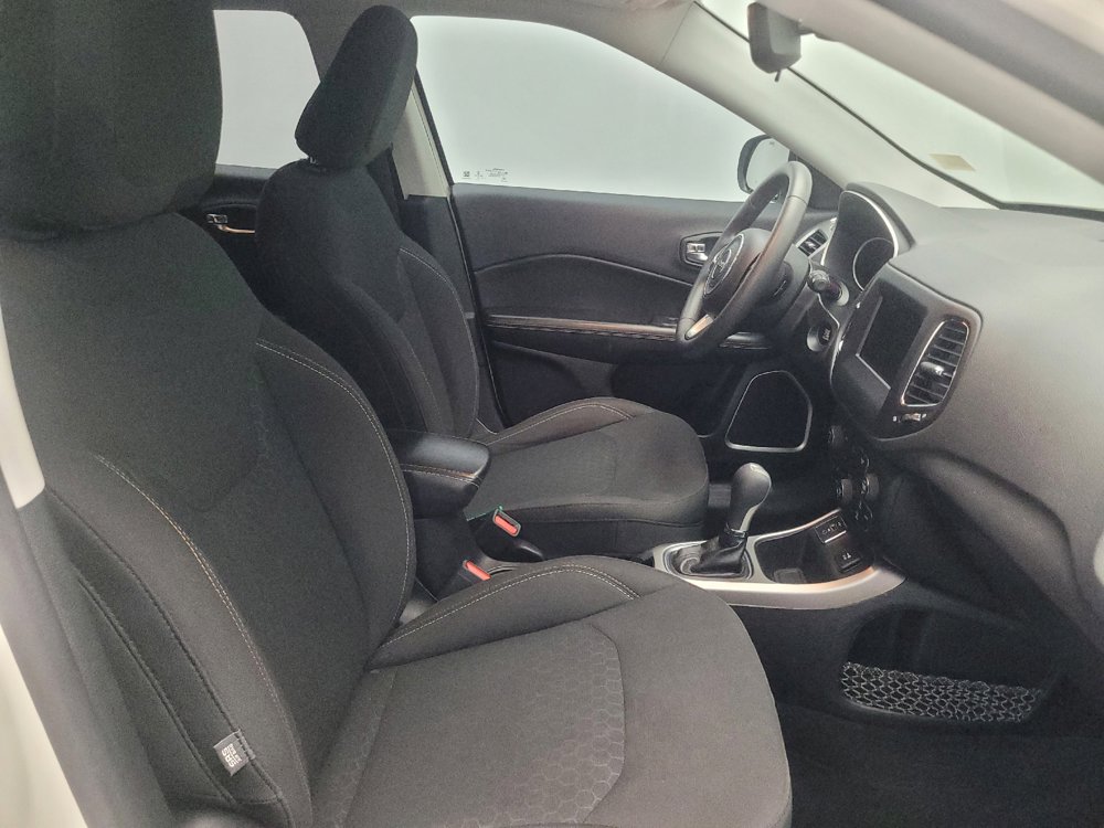 Used 2019 Jeep Compass Sport FWD image 21