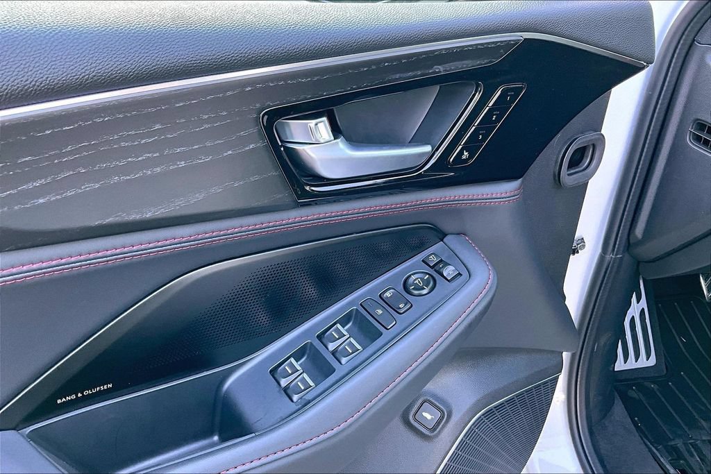 New 2026 Acura MDX Type S AWD/4WD image 17