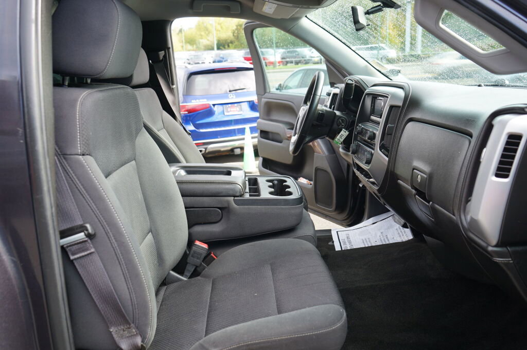 Used 2014 GMC Sierra 1500 SLE w/ Suspension Package, Off-Road image 13