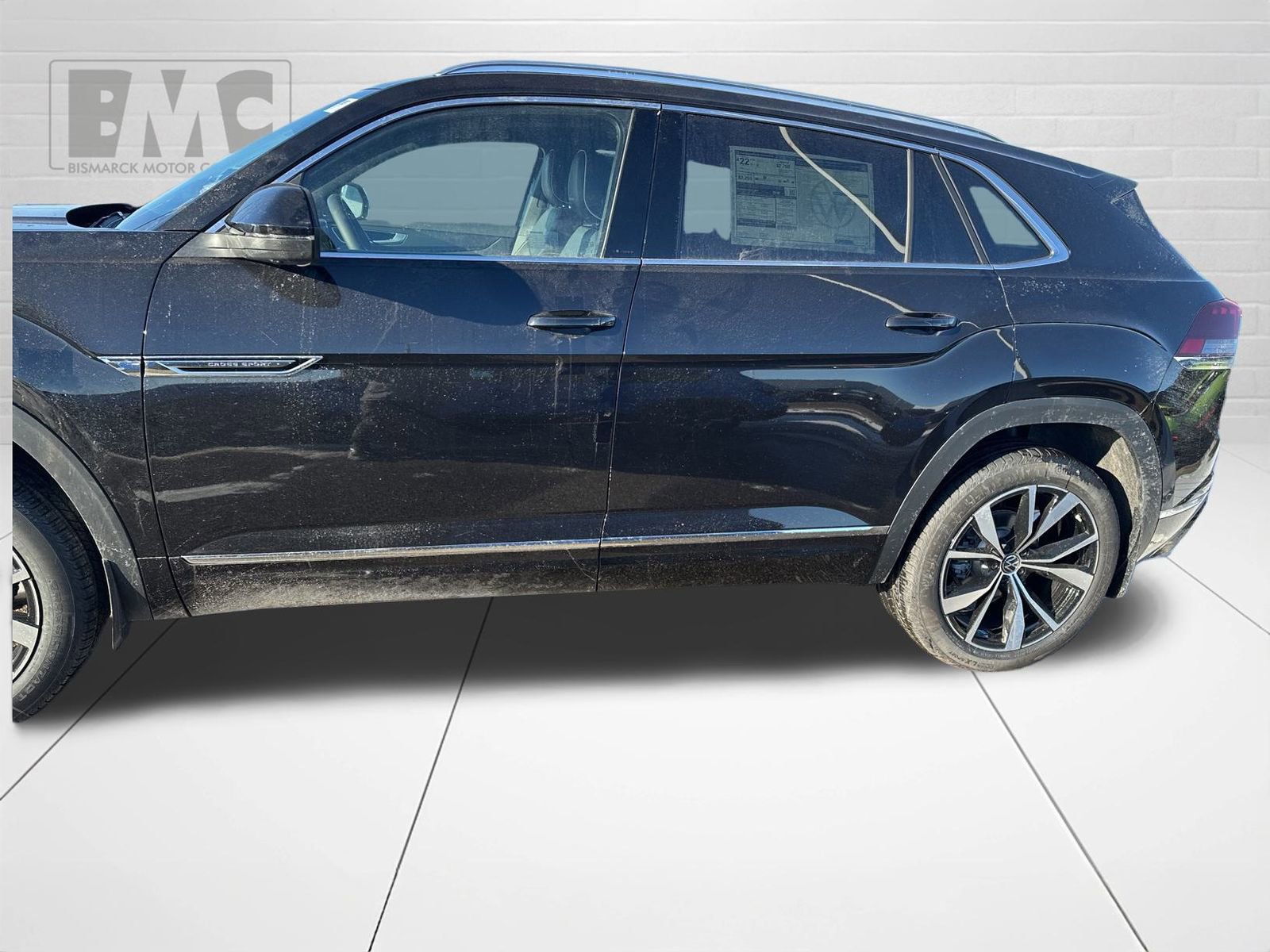 New 2026 Volkswagen Atlas Cross Sport SEL Premium R-Line image 6