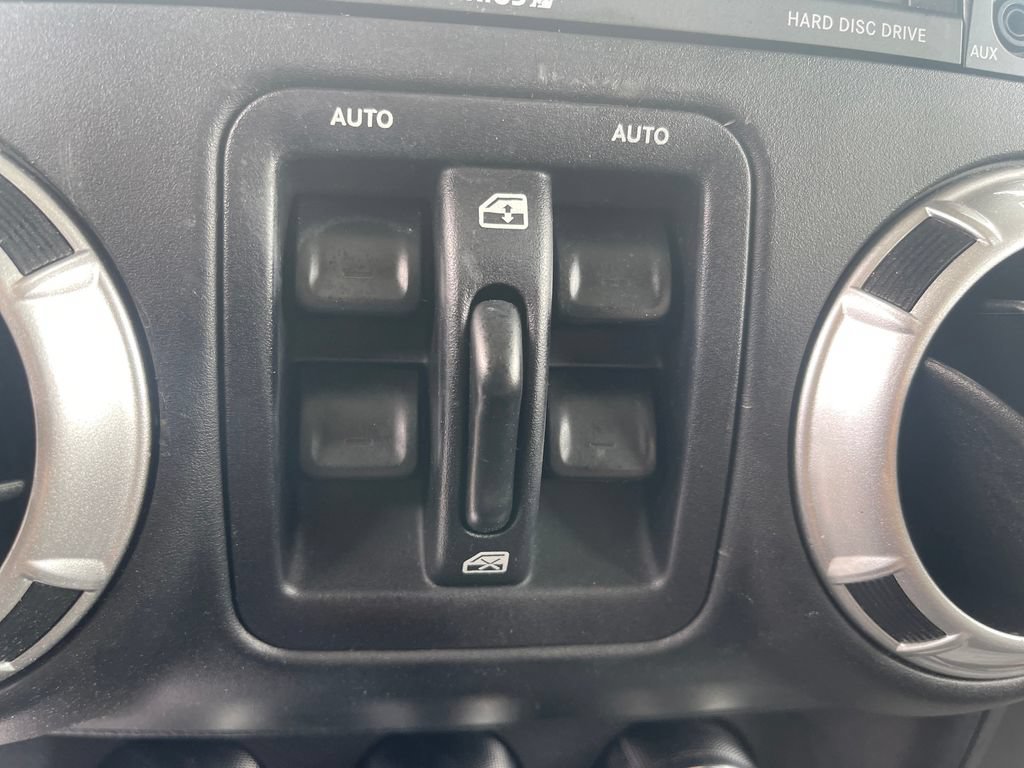 Used 2015 Jeep Wrangler Unlimited Sport AWD/4WD image 16