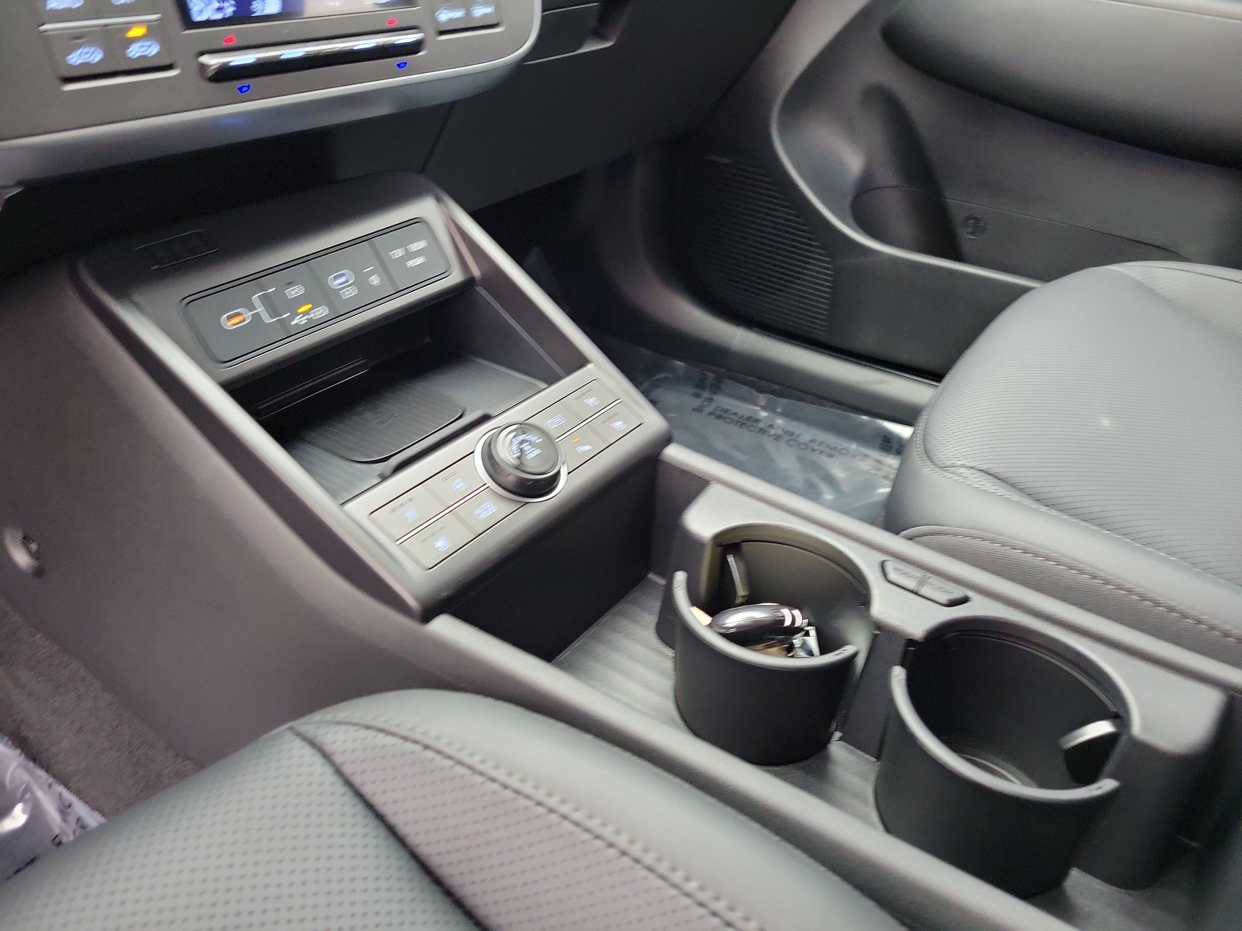 New 2026 Hyundai Kona Limited AWD/4WD image 12