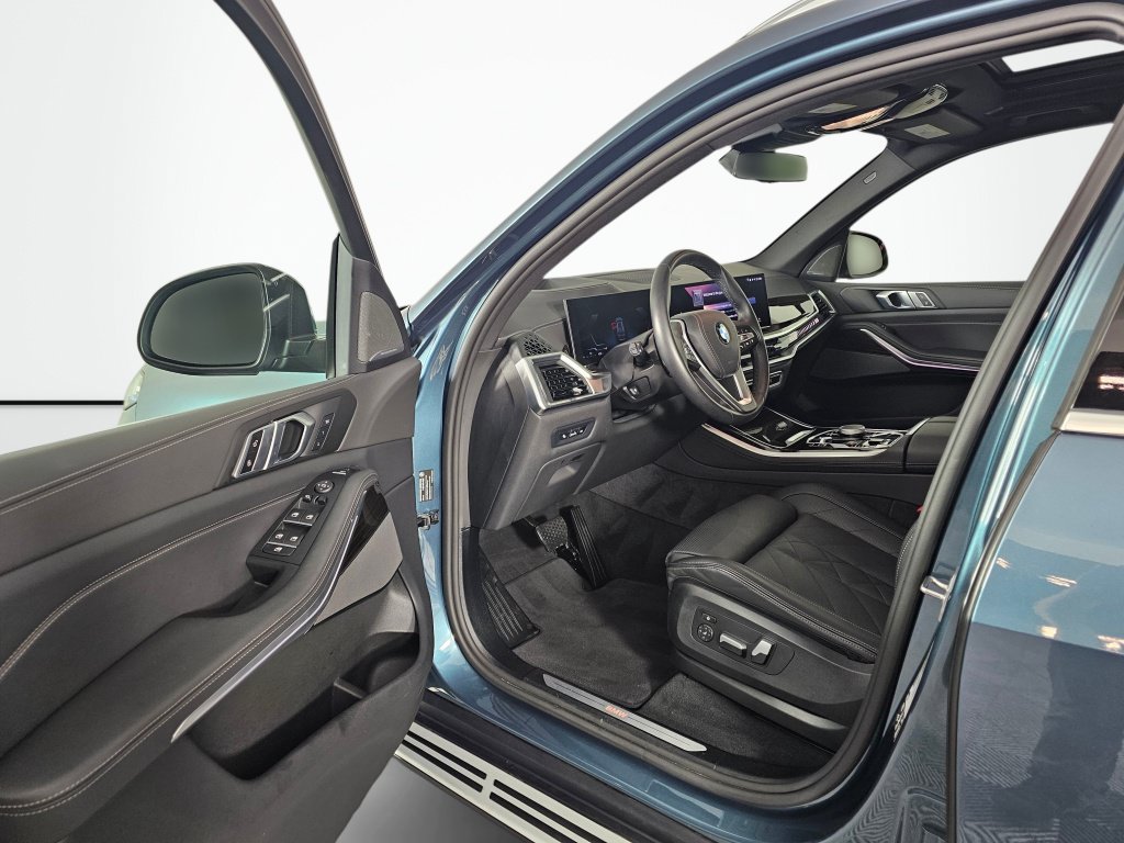 Used 2026 BMW X5 xDrive40i AWD/4WD image 15