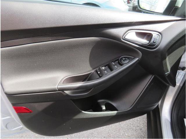 Used 2015 Ford Focus SE image 13