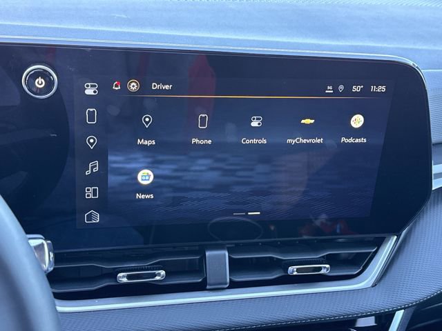 Certified 2025 Chevrolet Equinox LT w/ Safety and Technology Package image 25