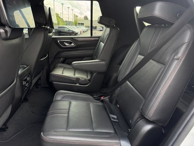 Used 2021 Chevrolet Tahoe RST w/ Luxury Package AWD/4WD image 13