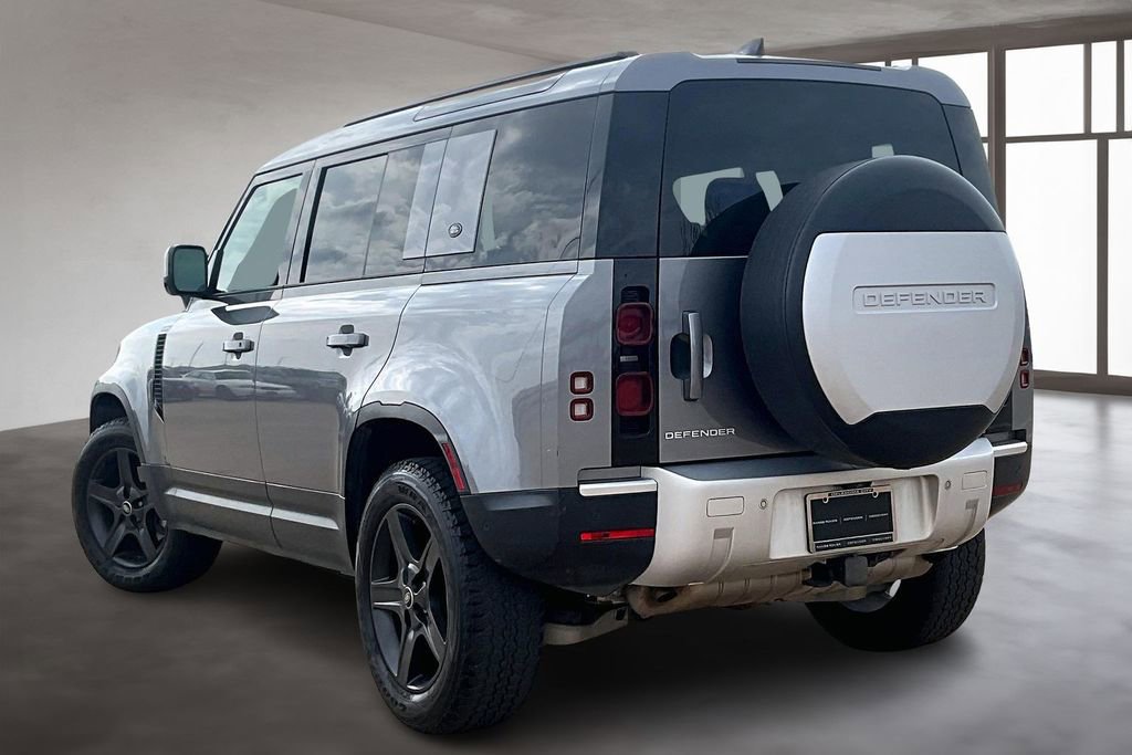 Used 2022 Land Rover Defender 110 S image 11