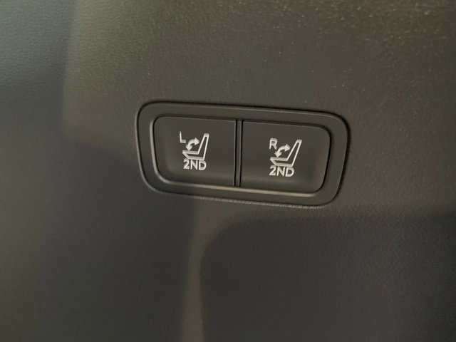 Used 2024 Hyundai Santa Fe Calligraphy image 18