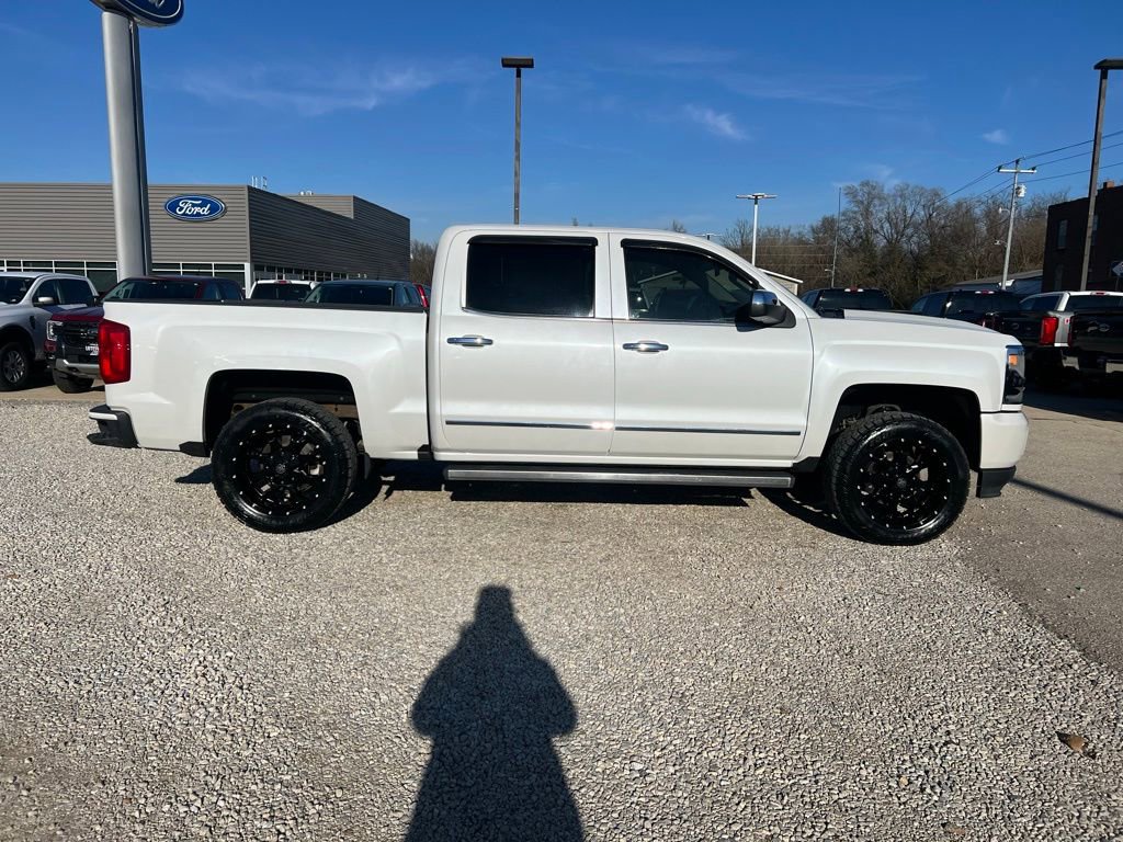 Used 2016 Chevrolet Silverado 1500 High Country w/ High Country Premium Package image 9