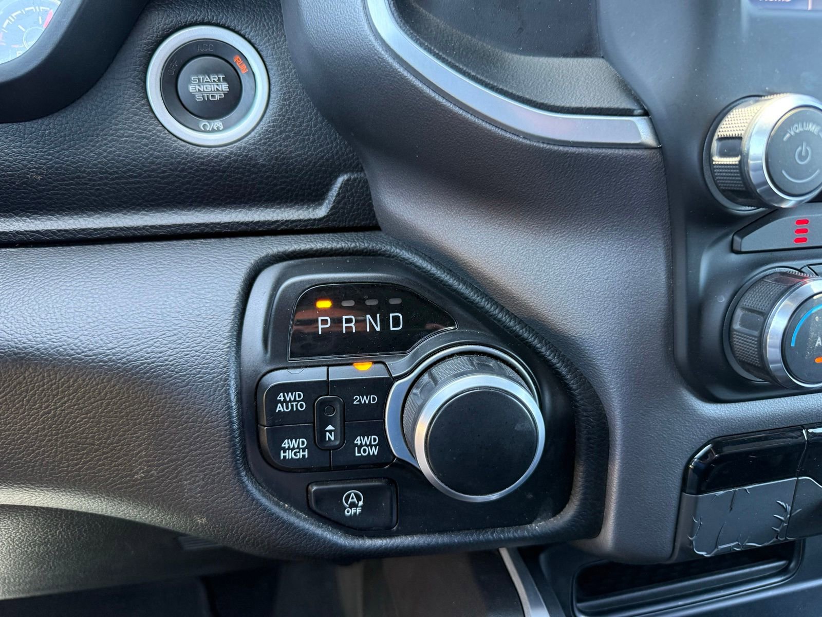 Used 2022 RAM 1500 Big Horn AWD/4WD image 26