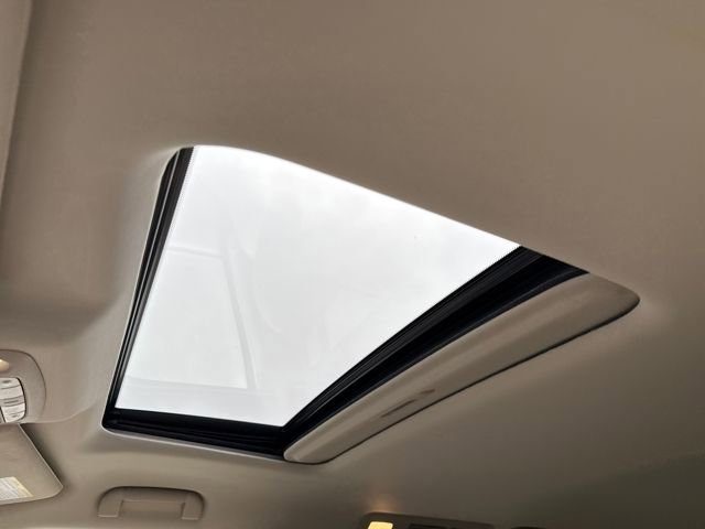 Used 2019 Nissan Armada Platinum w/ Captain's Chairs Package image 16