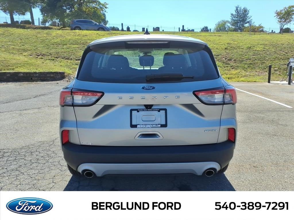 Used 2022 Ford Escape S AWD/4WD image 6