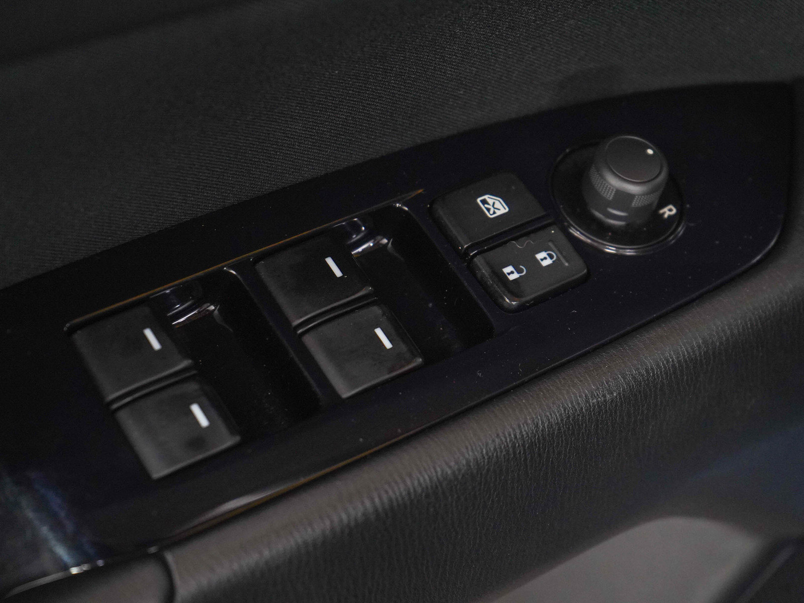 Used 2019 MAZDA CX-5 Sport AWD/4WD image 14