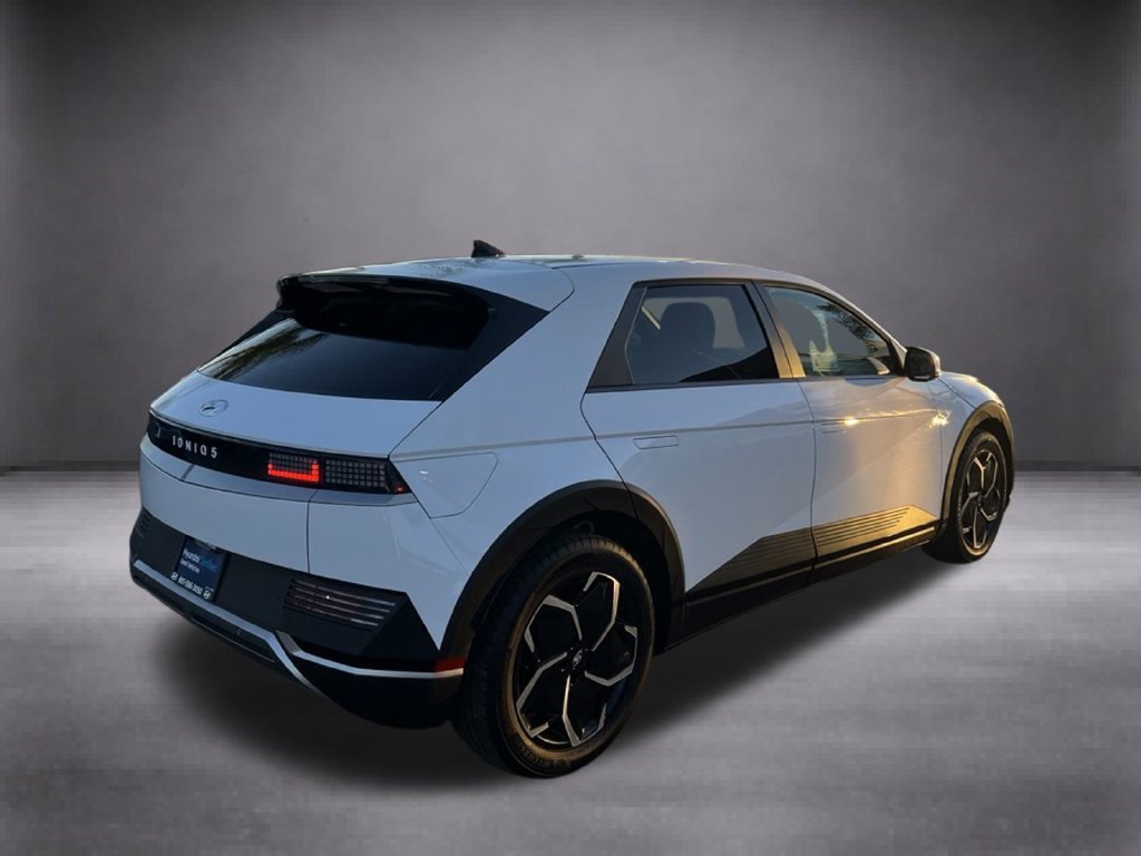 Certified 2024 Hyundai Ioniq 5 SE RWD image 8