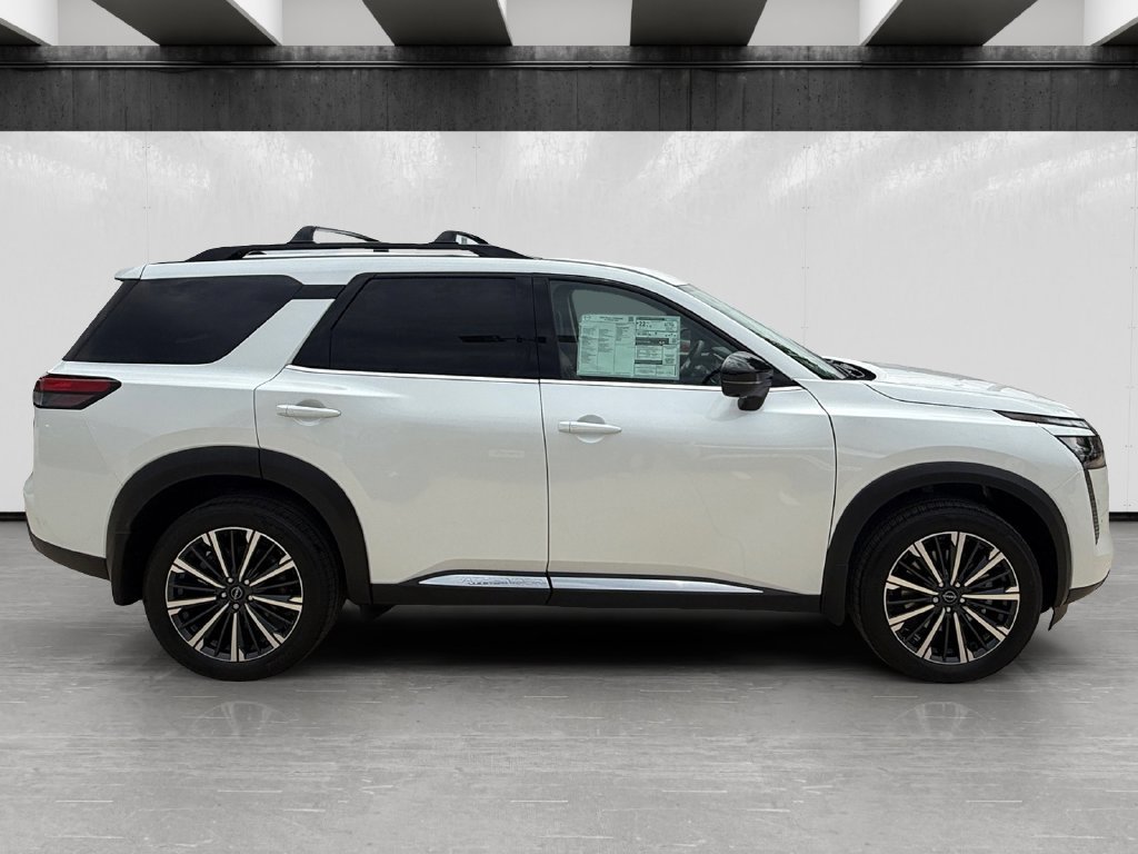 New 2026 Nissan Pathfinder Platinum AWD/4WD image 6