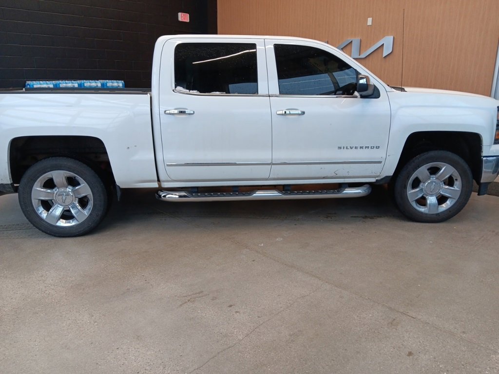 Used 2015 Chevrolet Silverado 1500 LTZ Z71 w/ LTZ Plus Package image 16