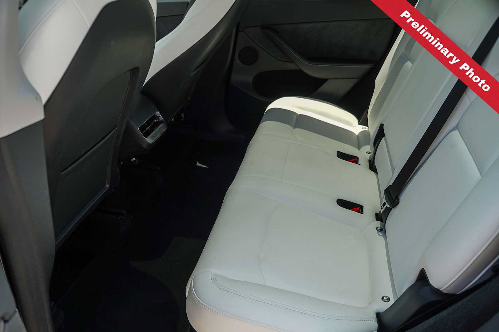 Used 2023 Tesla Model Y Long Range AWD/4WD image 13